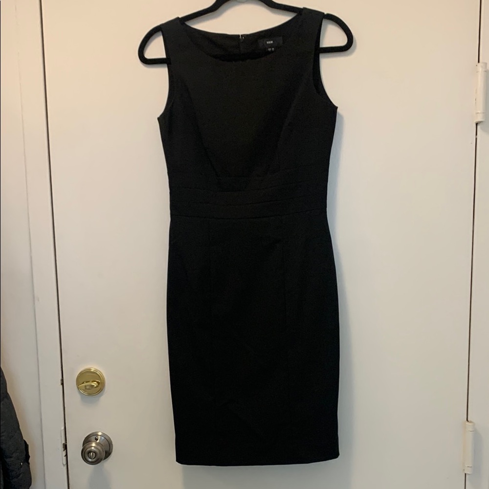 H&M Business Formal Black Sleeveless Dress